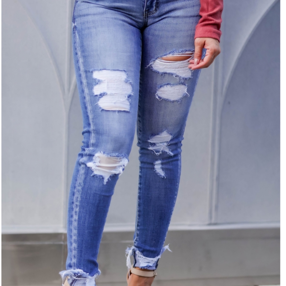 KANCAN Mandy Distressed Skinny Jeans - Medium Wash